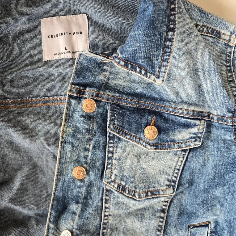 Celebrity Pink Denim Jacket TJMaxx Size L - Picture 2 of 3